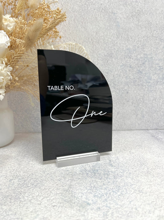 Half Arch Table Number - Andrea